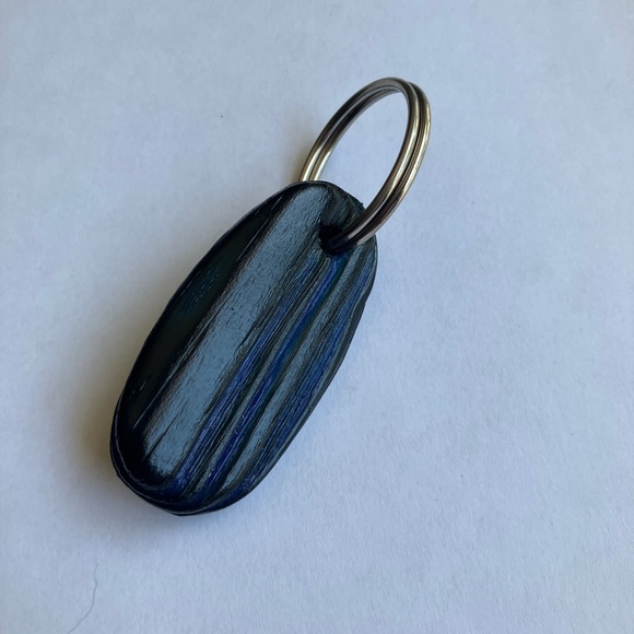 Handmade Wooden Keychain - Picture 2 of 3